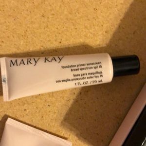 Mary Kay foundation primer